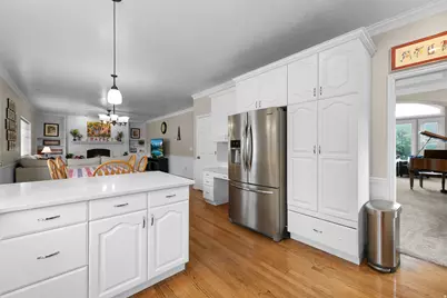 1361 E Martha Dunyon Cir, Draper, UT 84020 - Photo 5