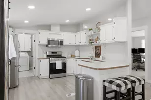 3752 S Calvo View Cir, West Valley, UT 84119 - Photo 5