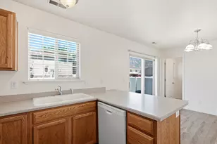 1898 Garden Dr, Pleasant Grove, UT 84062 - Photo 5