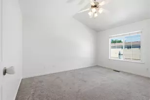 1898 Garden Dr, Pleasant Grove, UT 84062 - Photo 7