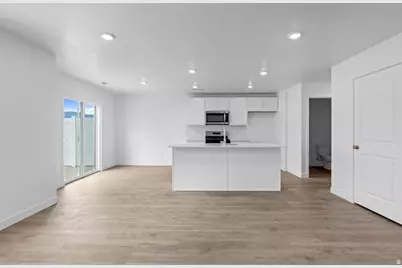 2137 S Wolverine Way #2441, Washington, UT 84780 - Photo 9