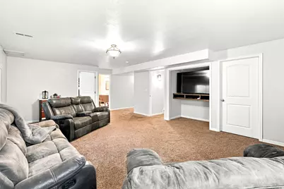 323 S 2070 E, Spanish Fork, UT 84660 - Photo 29