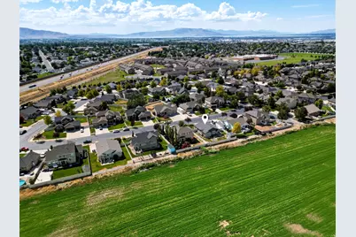 323 S 2070 E, Spanish Fork, UT 84660 - Photo 45