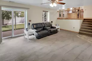 1446 W 1750 N, Clinton, UT 84015 - Photo 11