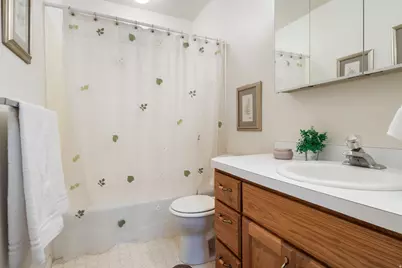 63 E 530 S, Orem, UT 84058 - Photo 17