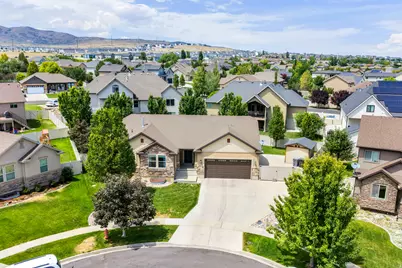 652 W Sidney Ln, Saratoga Springs, UT 84045 - Photo 1