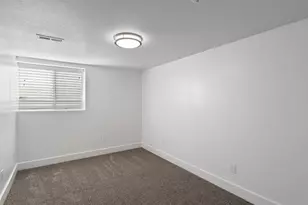 1811 Shepard Ln, Lake Point, UT 84074 - Photo 9
