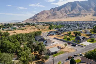 1811 Shepard Ln, Lake Point, UT 84074 - Photo 35