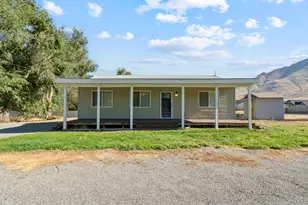 1811 Shepard Ln, Lake Point, UT 84074 - Photo 1