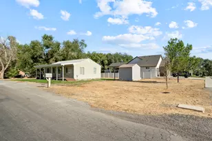 1811 Shepard Ln, Lake Point, UT 84074 - Photo 25