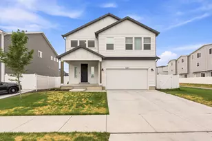 5197 N Folkstone Dr, Eagle Mountain, UT 84005 - Photo 3