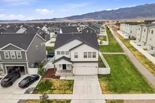 5197 N Folkstone Dr, Eagle Mountain, UT 84005 - Photo 7