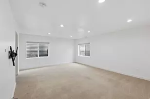 5197 N Folkstone Dr, Eagle Mountain, UT 84005 - Photo 11