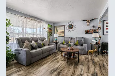 1438 N 475 W, Sunset, UT 84015 - Photo 3