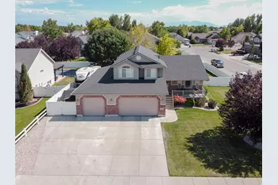1661 W 1950 S, Syracuse, UT 84075 - Photo 3
