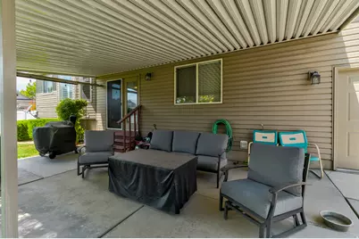 1661 W 1950 S, Syracuse, UT 84075 - Photo 25