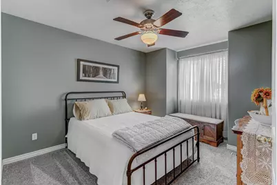 1661 W 1950 S, Syracuse, UT 84075 - Photo 15