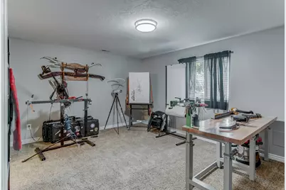 1661 W 1950 S, Syracuse, UT 84075 - Photo 23