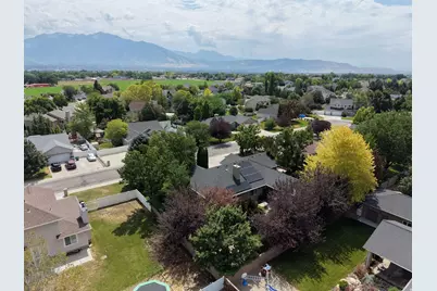 10034 S Jordan Crest Cir, South Jordan, UT 84095 - Photo 53