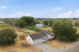 5049 S 4300 W, Hooper, UT 84315 - Photo 23