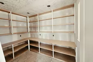 791 W Summerhill Ln, Centerville, UT 84014 - Photo 5