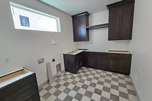 791 W Summerhill Ln, Centerville, UT 84014 - Photo 9