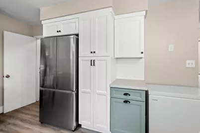 780 S Birch St E, Clearfield, UT 84015 - Photo 7
