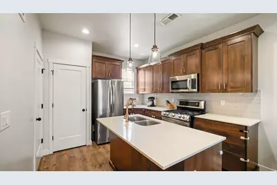 11436 S Lake Run Rd #326, South Jordan, UT 84009 - Photo 7