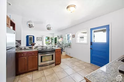 1240 E Parkway Ave, Salt Lake City, UT 84106 - Photo 17
