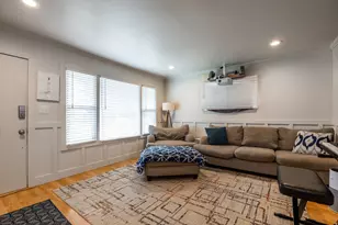 658 E Locust St, Sandy, UT 84070 - Photo 3