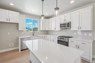 4246 W Bergen Ln, Lehi, UT 84048 - Photo 9