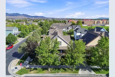 4366 W Degray Dr, South Jordan, UT 84009 - Photo 39