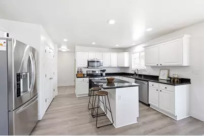 3347 S Red Tailed Crescent Dr, Saratoga Springs, UT 84045 - Photo 15