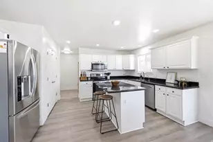 3347 S Red Tailed Crescent Dr, Saratoga Springs, UT 84045 - Photo 15