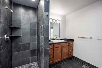 1470 S Ute Dr E, Salt Lake City, UT 84108 - Photo 21