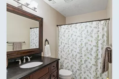 557 S Moss Hill Dr, Bountiful, UT 84010 - Photo 11