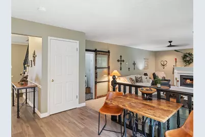 557 S Moss Hill Dr, Bountiful, UT 84010 - Photo 9