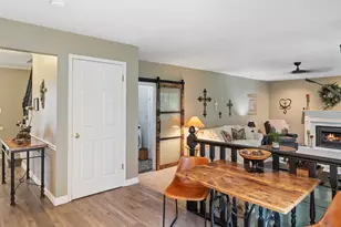557 S Moss Hill Dr, Bountiful, UT 84010 - Photo 9