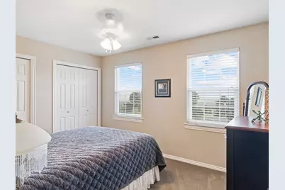 557 S Moss Hill Dr, Bountiful, UT 84010 - Photo 17