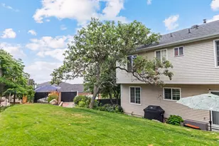 557 S Moss Hill Dr, Bountiful, UT 84010 - Photo 27