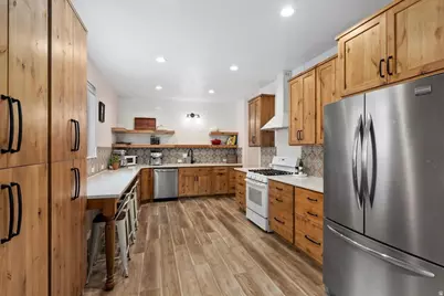 13802 S Mount Shaggy Dr, Herriman, UT 84096 - Photo 9