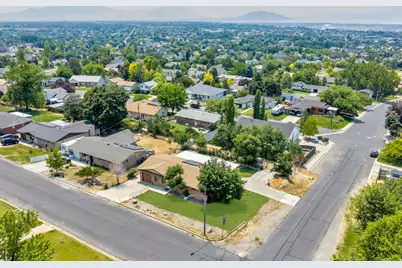 610 S 1300 E, Pleasant Grove, UT 84062 - Photo 25