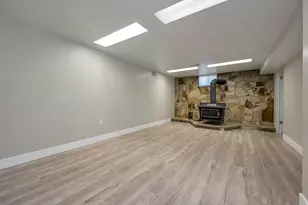 6871 S Springbrook Way E, Cottonwood Heights, UT 84121 - Photo 25