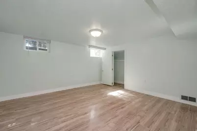 6871 S Springbrook Way E, Cottonwood Heights, UT 84121 - Photo 29