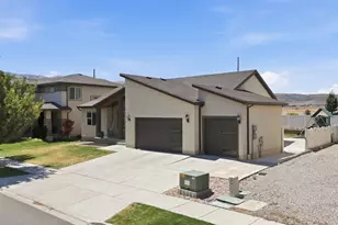 699 S Jubilee Dr, Saratoga Springs, UT 84045 - Photo 47