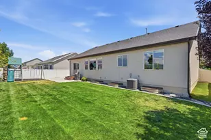 699 S Jubilee Dr, Saratoga Springs, UT 84045 - Photo 9