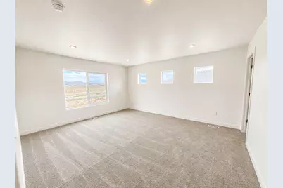 1089 E Blackfeet Dr #518, Eagle Mountain, UT 84005 - Photo 9