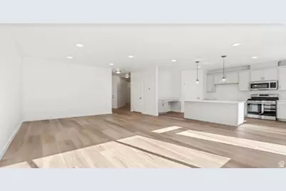2561 N 2080 W #166, Clinton, UT 84015 - Photo 3