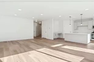 2561 N 2080 W, Clinton, UT 84015 - Photo 3