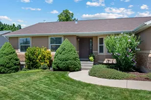 1597 E 11400 S, Sandy, UT 84092 - Photo 3